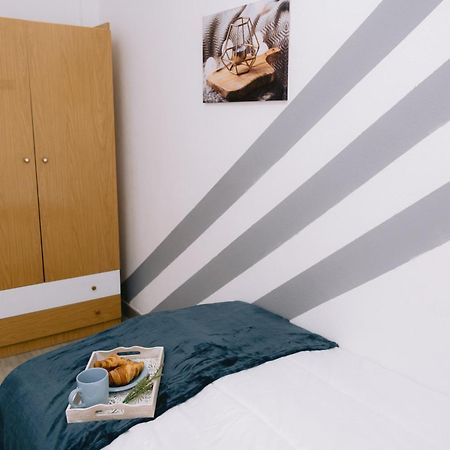 Hotel Piso Compartido Delyrent, Renfe à Jaén Extérieur photo