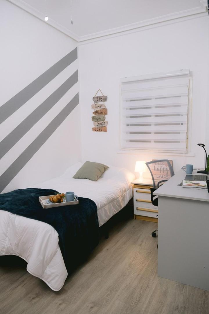 Hotel Piso Compartido Delyrent, Renfe à Jaén Extérieur photo
